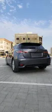 2015 لكزس سي تي ٢٠٠ اتش