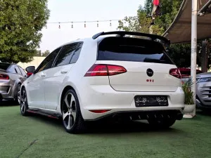 2016 Volkswagen Golf