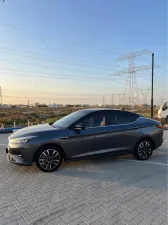 2023 JAC J7