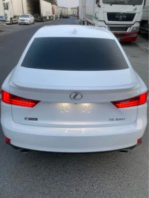 2016 Lexus IS