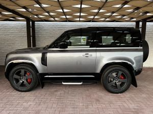 2023 Land Rover Defender