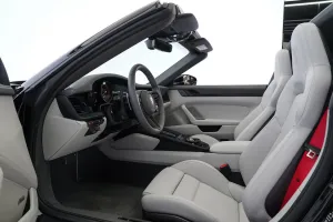 2024 Porsche 911 Carrera