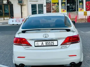 2010 Toyota Aurion