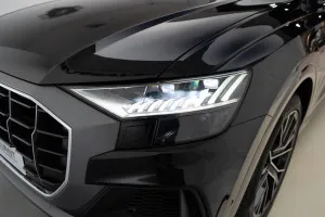 2021 Audi Q8