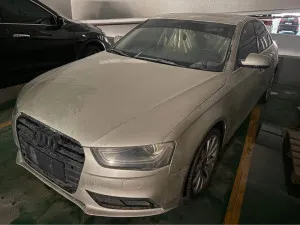 2013 اودي آي ٤ in dubai