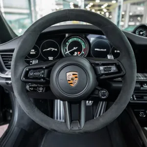 2025 Porsche 911 Carrera