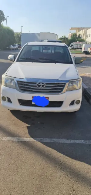 2013 Toyota Hilux in dubai