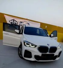 2022 BMW x1
