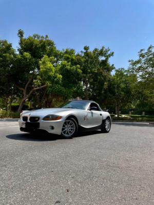 2004 BMW Z4 in dubai