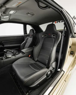 2001 Nissan SkyLine
