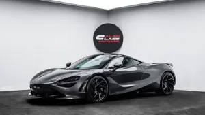 2018 McLaren 720S in dubai