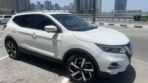 2021 Nissan Rogue in dubai