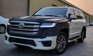2014 Toyota Land Cruiser in dubai