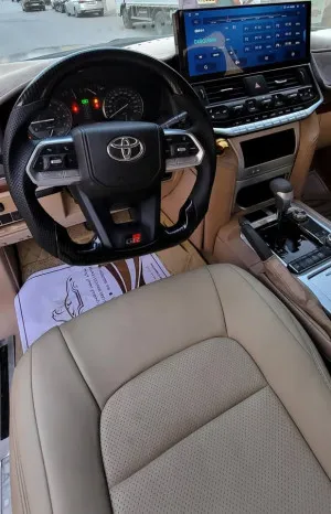 2014 Toyota Land Cruiser