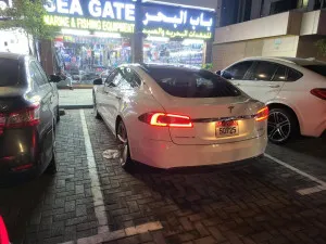2014 Tesla Model S