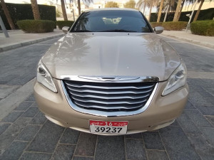 2014 Chrysler 200 in dubai