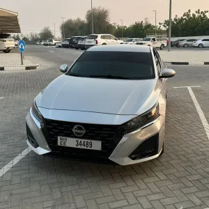 2019 Nissan Altima in dubai