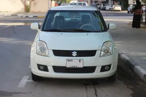 2011 سوزوكي سوفت in dubai