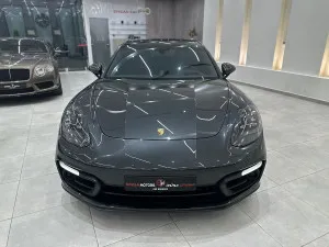 2021 Porsche Panamera
