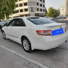 2010 تويوتا كامري