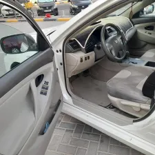 2010 تويوتا كامري