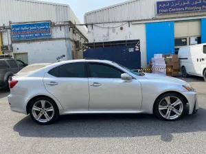 2012 لكزس اي اس