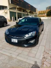2016 Hyundai Genesis in dubai