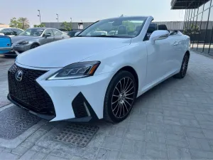 2021 Lexus IS