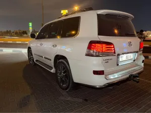 2014 Lexus LX 570
