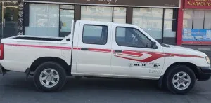 2015 Nissan Pickup