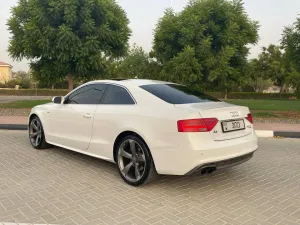 2013 اودي آي ٥