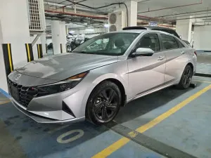 2022 Hyundai Elentra in dubai