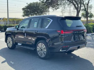 2024 Lexus LX600