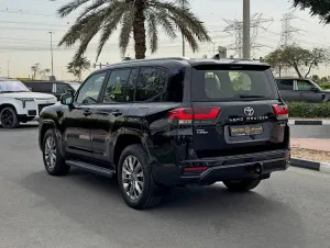 2022 Toyota Land Cruiser