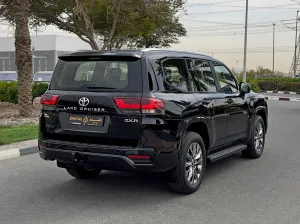 2022 Toyota Land Cruiser