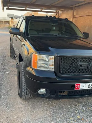 2009 جي أم سي سييرا in dubai