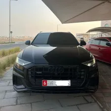 2020 اودي كيو ٨