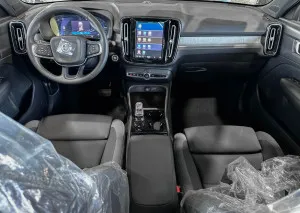 2023 Volvo C40