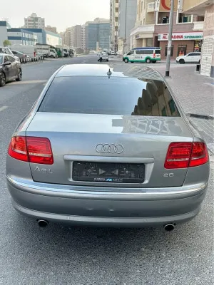 2010 اودي آي ٨