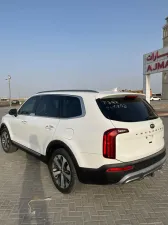 2021 كيا تيلورايد