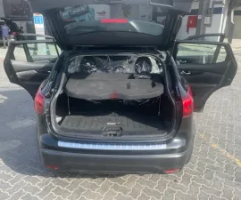 2018 نيسان روج