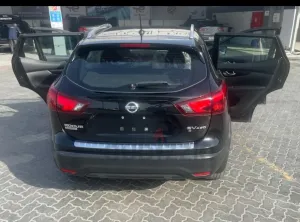 2018 نيسان روج