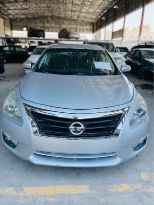 2013 Nissan Altima in dubai