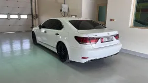 2014 Lexus LS