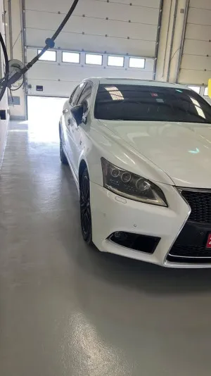 2014 Lexus LS
