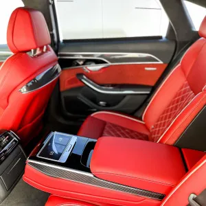 2021 Audi S8