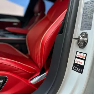2021 Audi S8