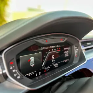 2021 Audi S8