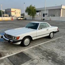 1989 Mercedes-Benz SL in dubai