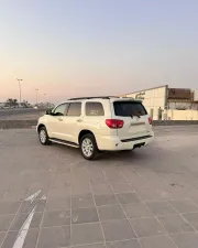 2016 Toyota Sequoia
